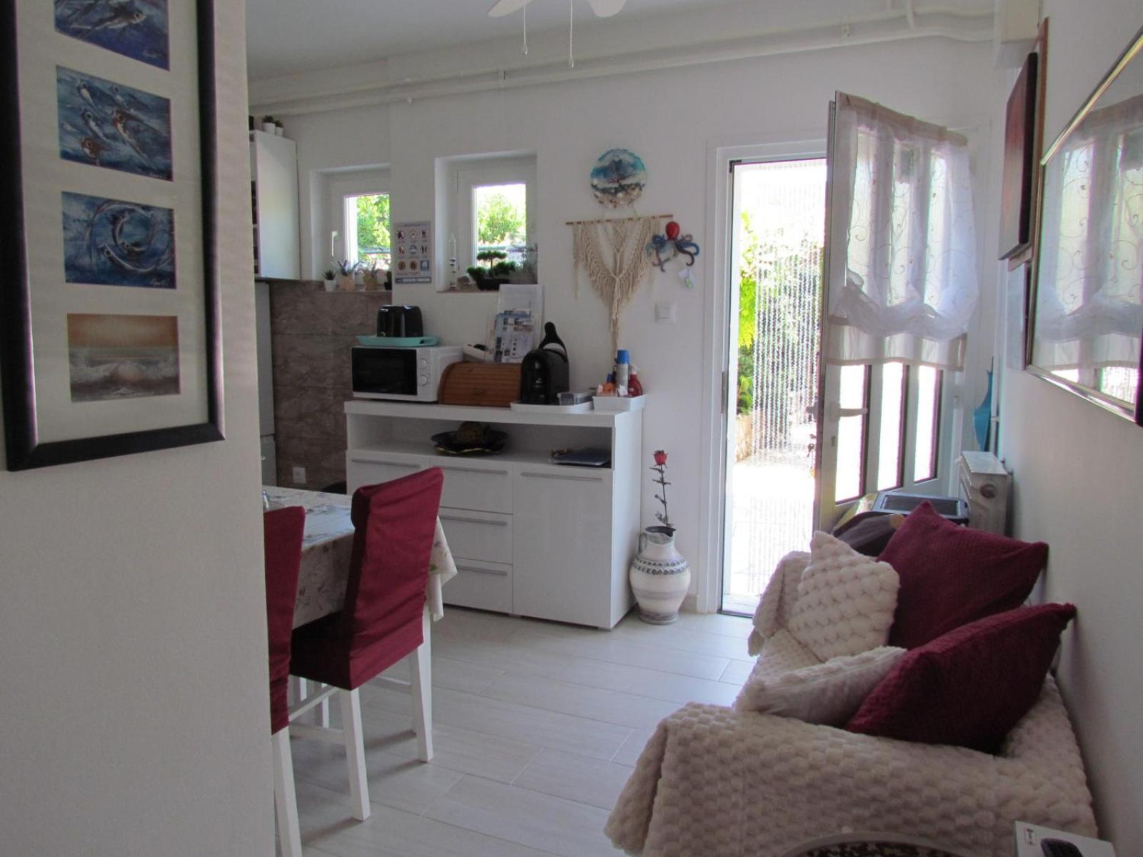Apartments Bura & Jugo, Cres, Without Stress Exterior foto