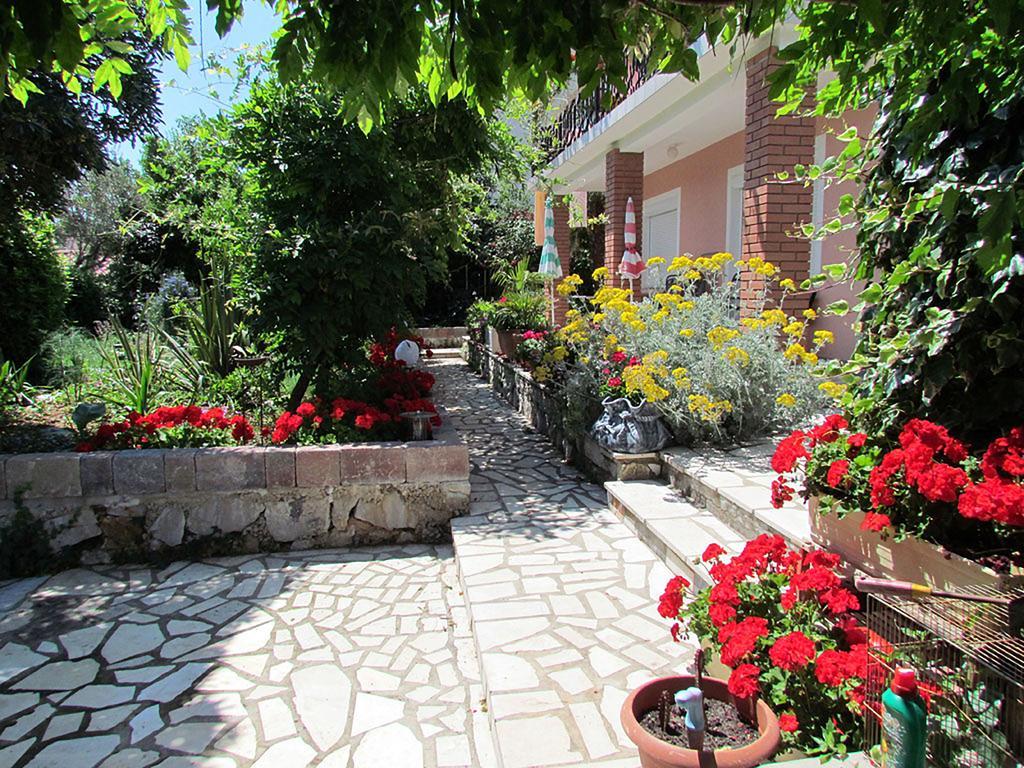 Apartments Bura & Jugo, Cres, Without Stress Exterior foto